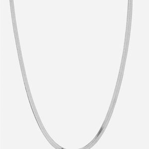 The Luv AJ Classique Herringbone Chain Necklace - Silver